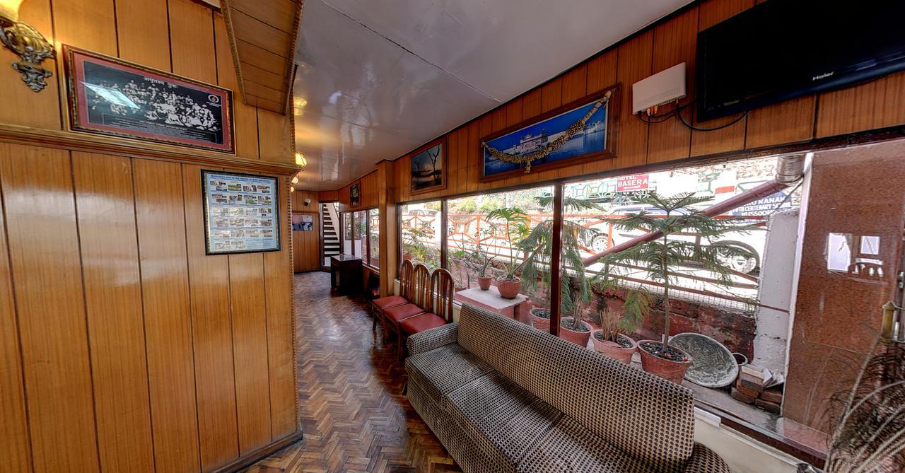 מוסורי Hotel Kahkashan מראה חיצוני תמונה